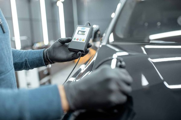 Le covering voiture à Clermont-Ferrand : la solution pour une apparence personnalisée